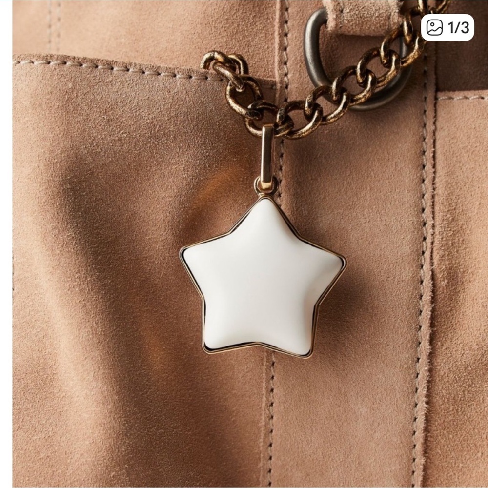Free People Puffy Star Bag Charm. NWT!!!